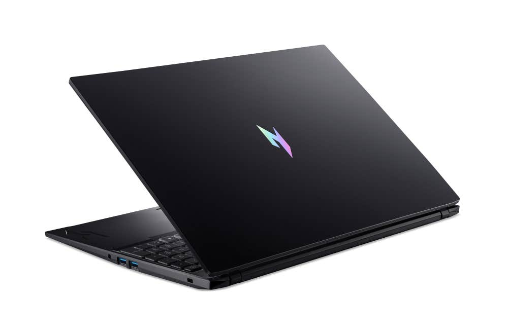 ACER NITRO V16 3